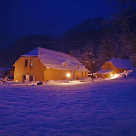 Les Gites Du Pla De Moura Luz-Saint-Sauveur Exterior photo